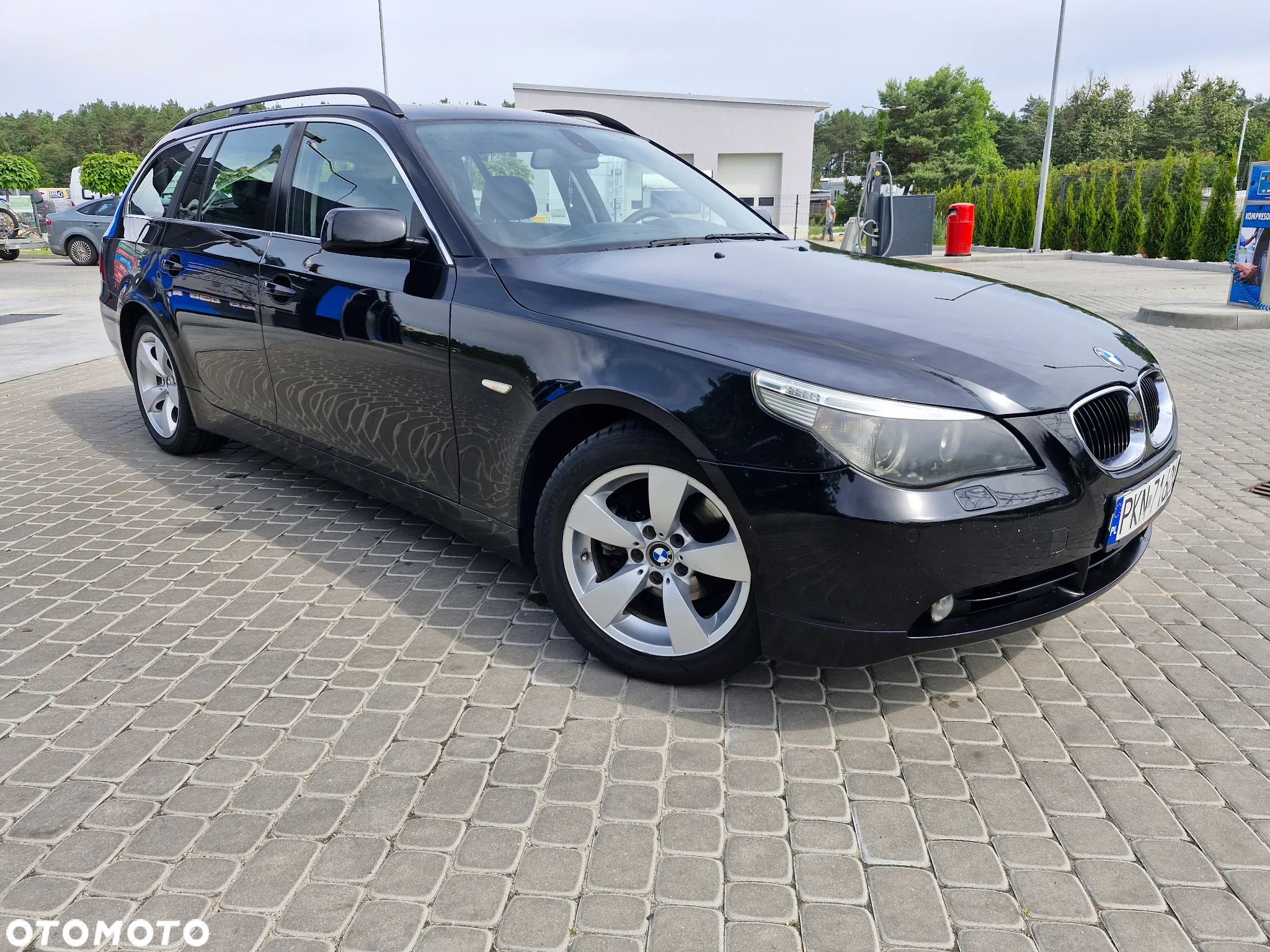 BMW Seria 5 525d Touring - 1
