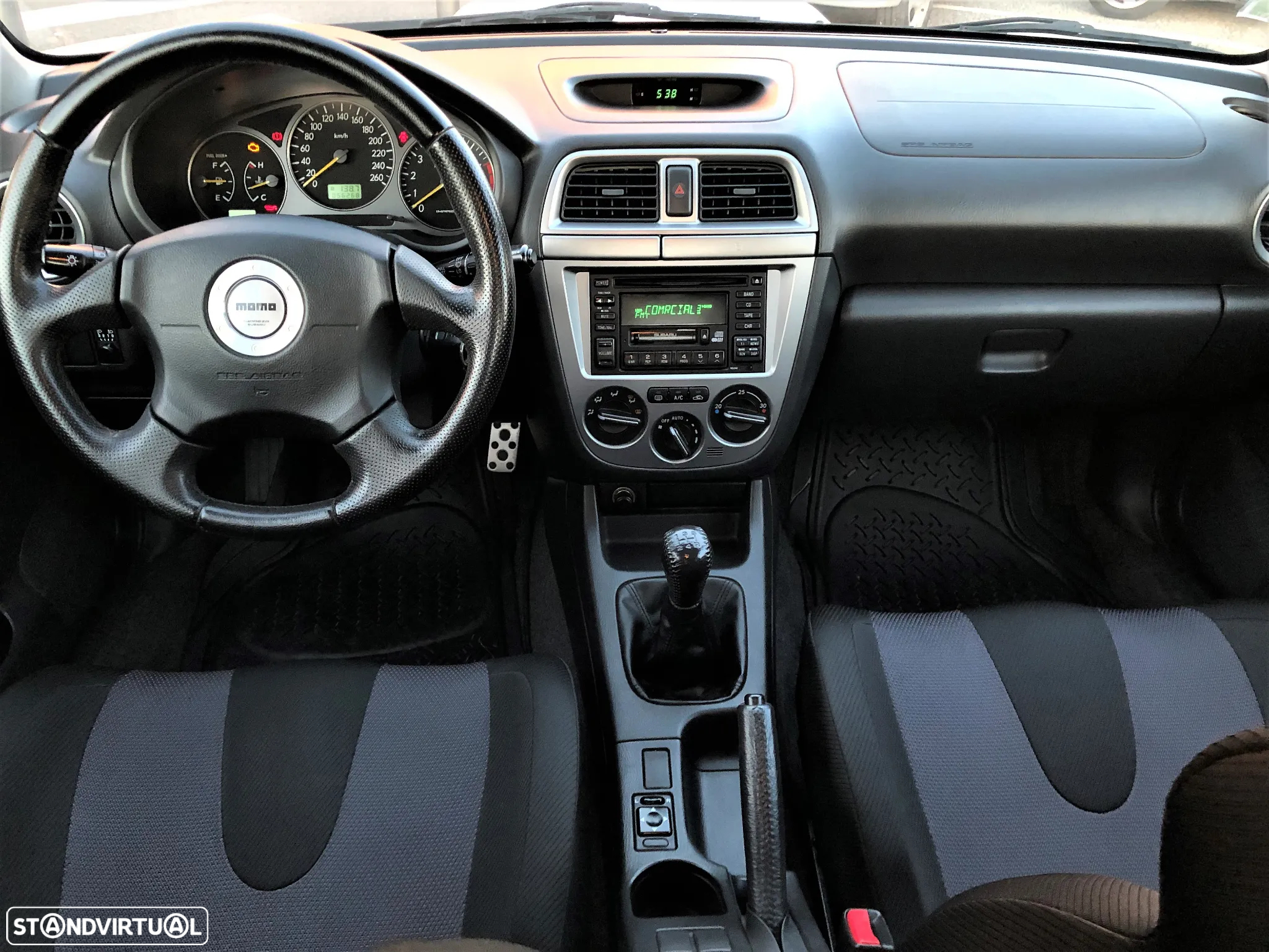 Subaru Impreza Sedan 2.0 WRX - 13