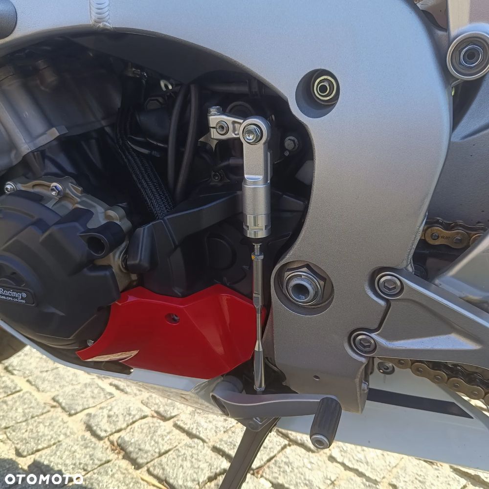 Honda CBR - 11