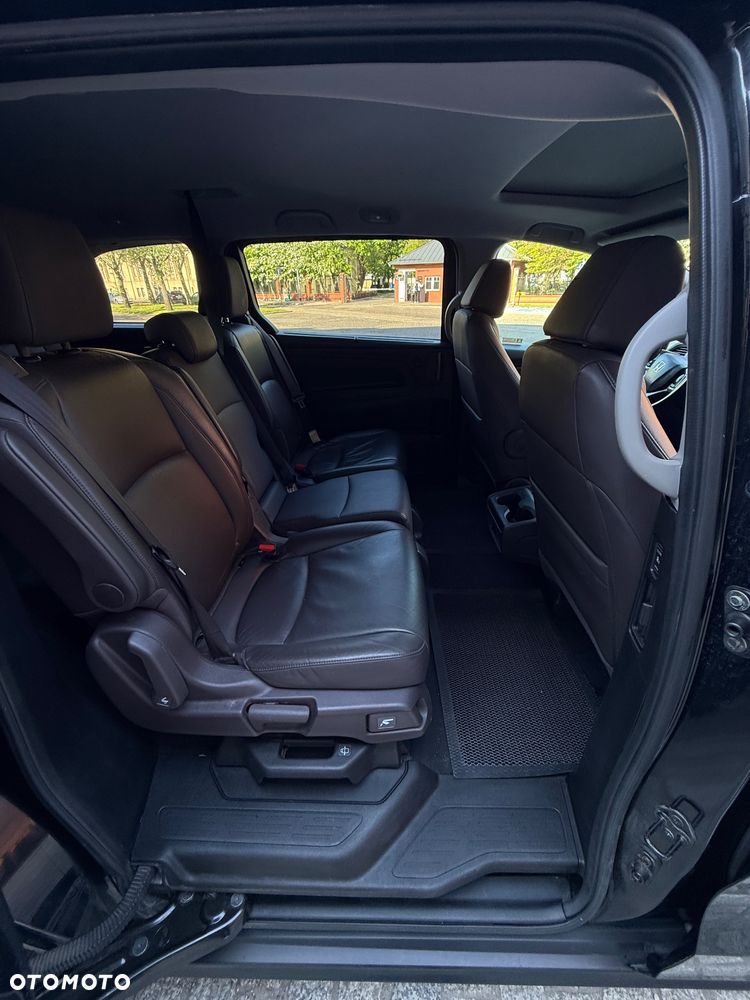Honda Odyssey 3.5 LX - 10
