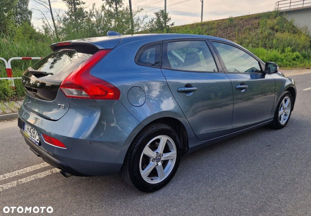 Volvo V40 T2 You - 9