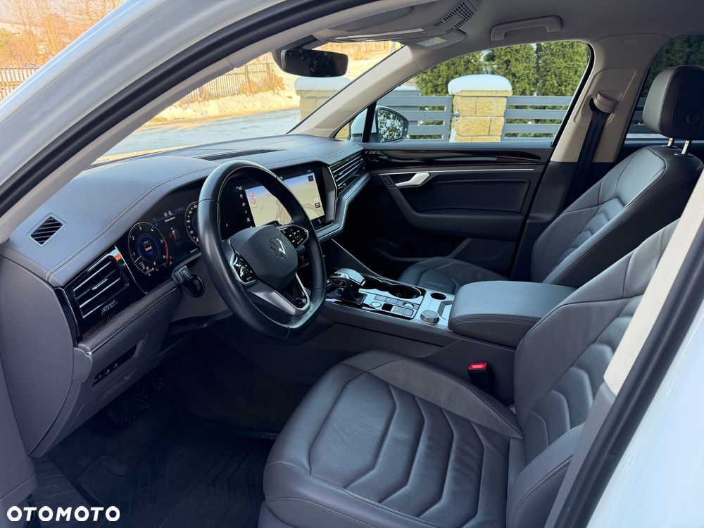 Volkswagen Touareg 3.0 V6 TDI SCR 4Mot Elegance - 12