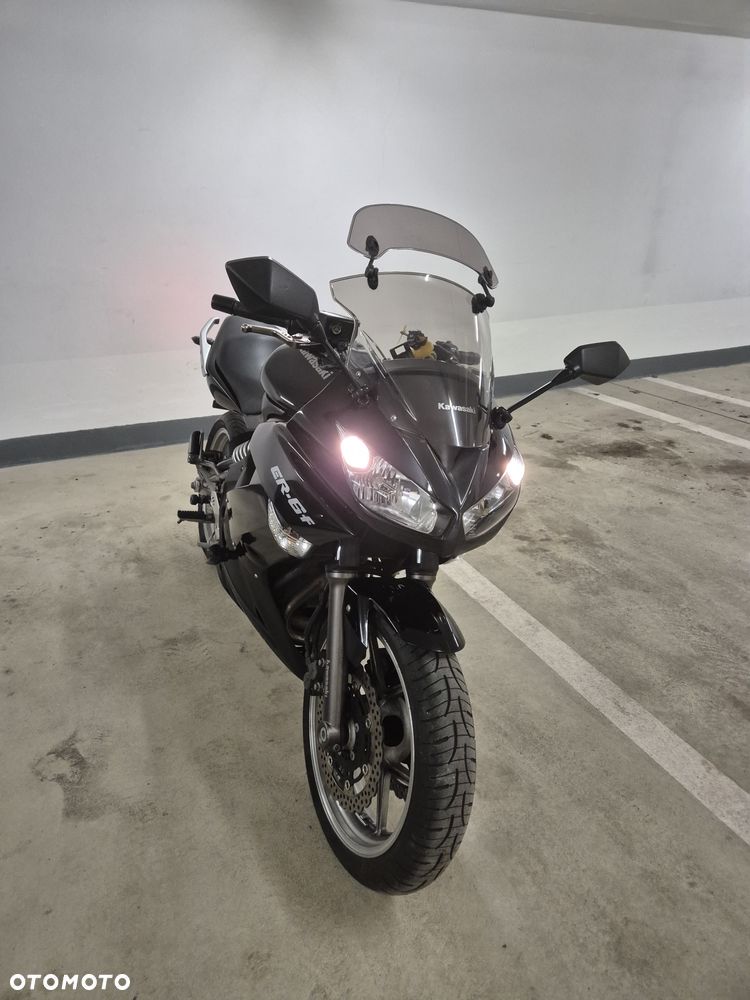 Kawasaki ER - 2