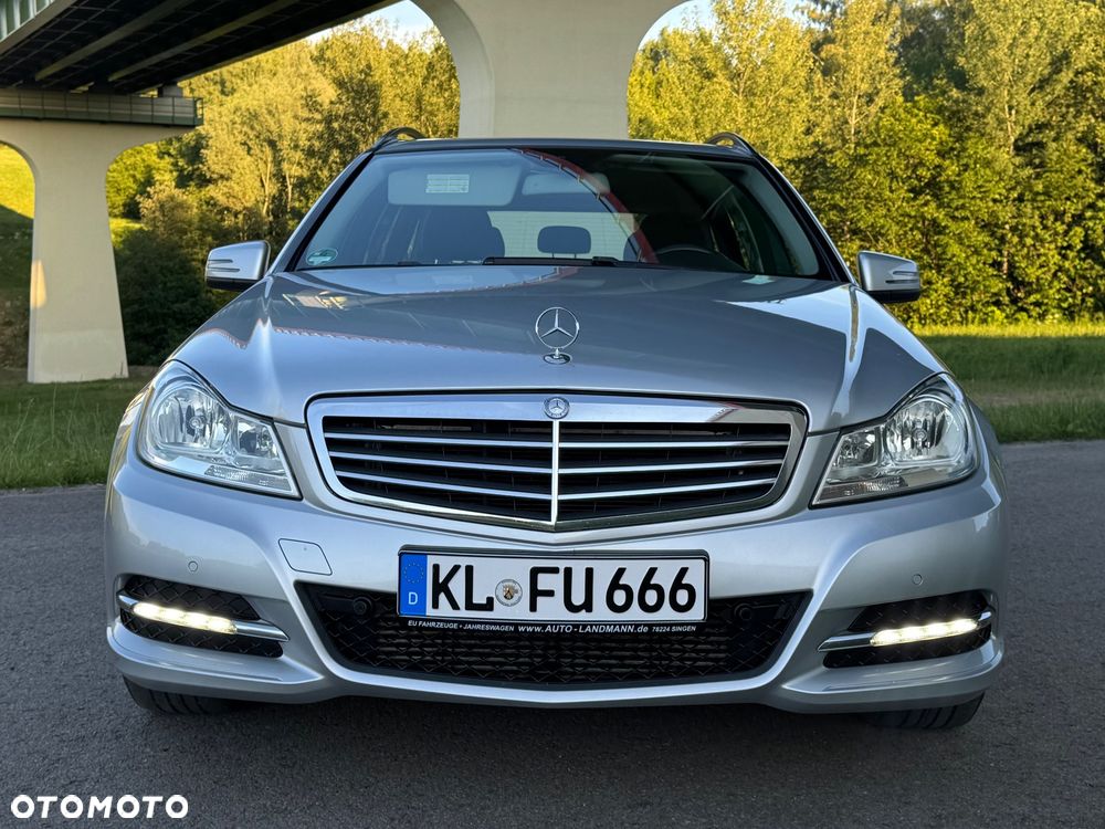 Mercedes-Benz Klasa C - 33