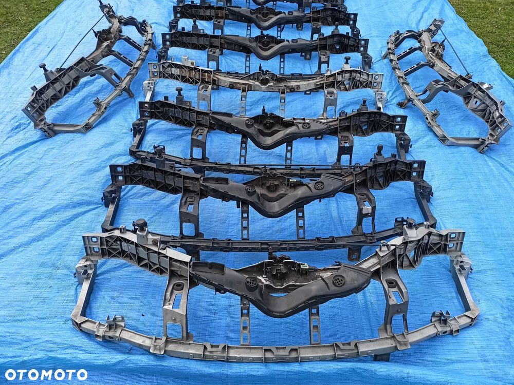 Wzmocnienie pas przedni stelaż   Ford Kuga Mk1  diesel - 2