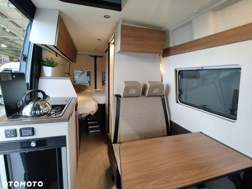 Burstner Habiton HM 6.0 kampervan Mercedesa - TERAZ z DACHEM SYPIALNYM - 3