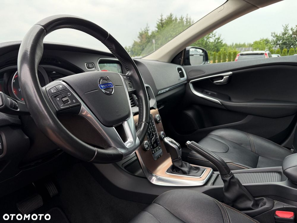 Volvo V40 Cross Country D4 Geartronic Summum - 9