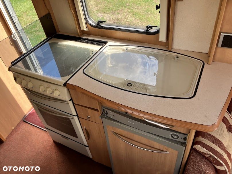SWIFT Lifestyle 520 SE - 9