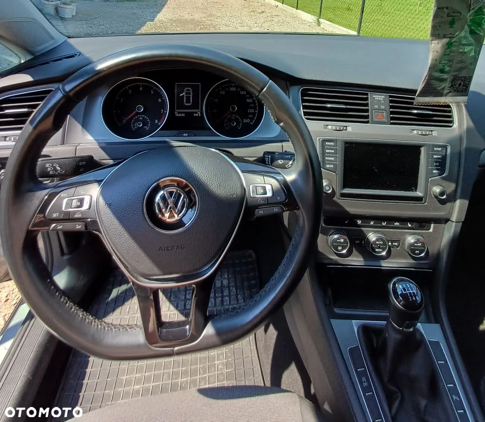 Volkswagen Golf 1.4 TSI BMT Comfortline - 9