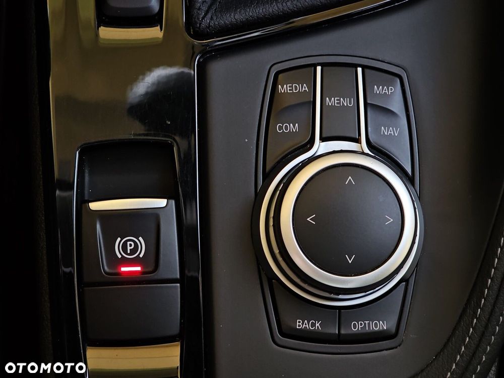 BMW X2 sDrive18i GPF - 31