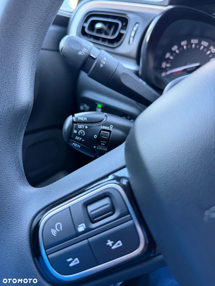 Citroën C3 1.2 PureTech Live - 19