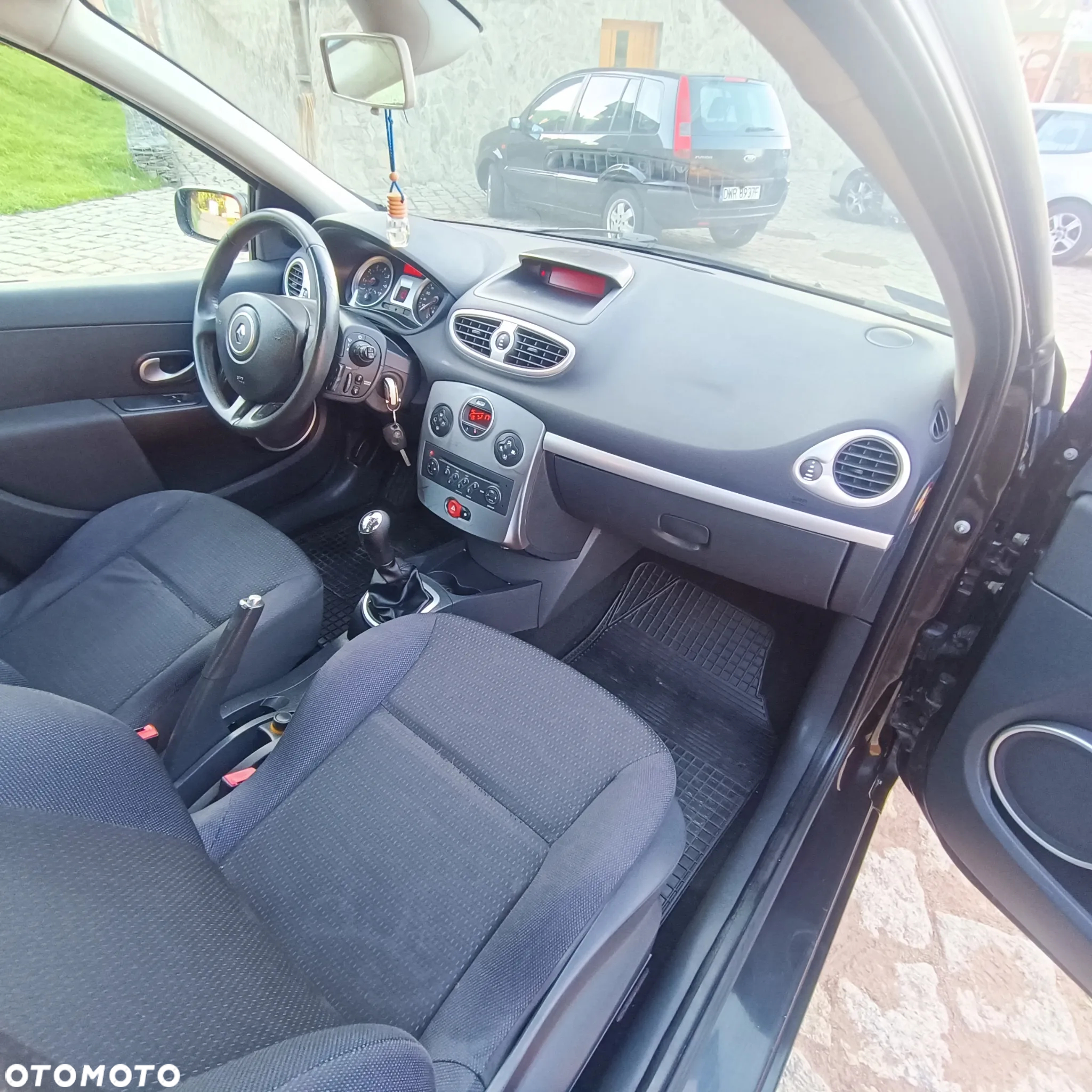 Renault Clio 1.6 16V Exception - 7