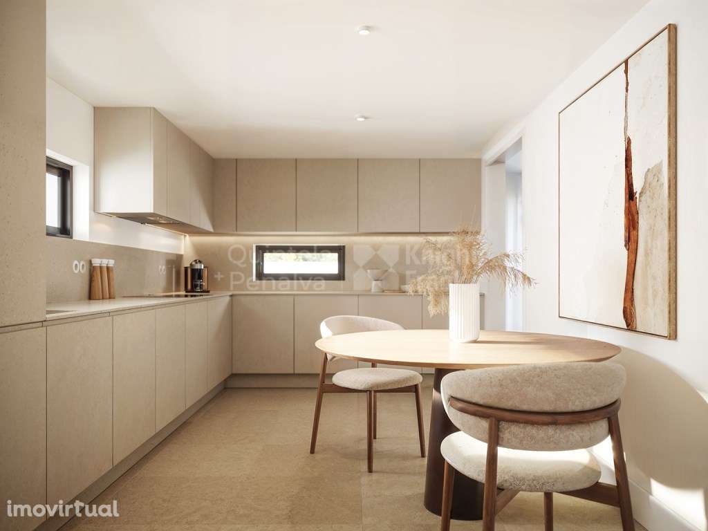 Apartamento T3 com jardim e garagem em condomínio no Porto - Grande imagem: 4/14