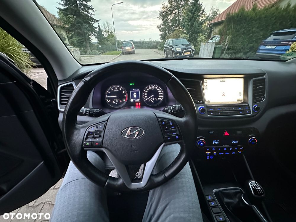 Hyundai Tucson 1.6 GDi 2WD Premium - 11