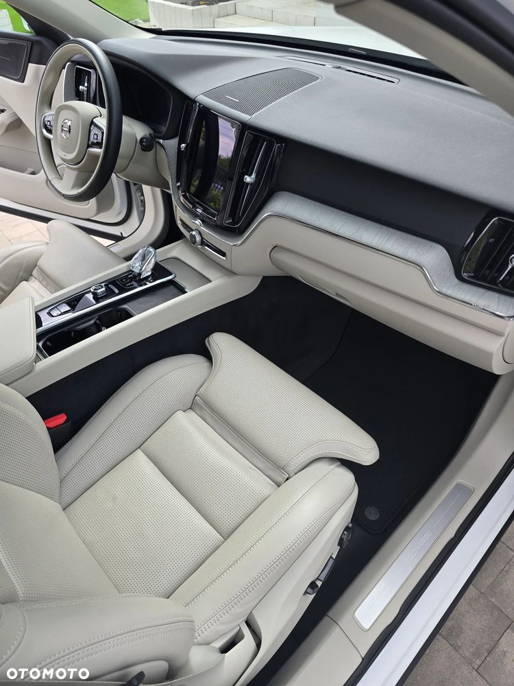 Volvo XC 60 - 12