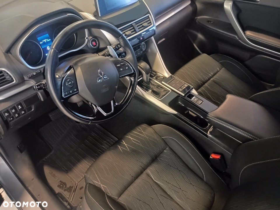 Mitsubishi Eclipse Cross - 5