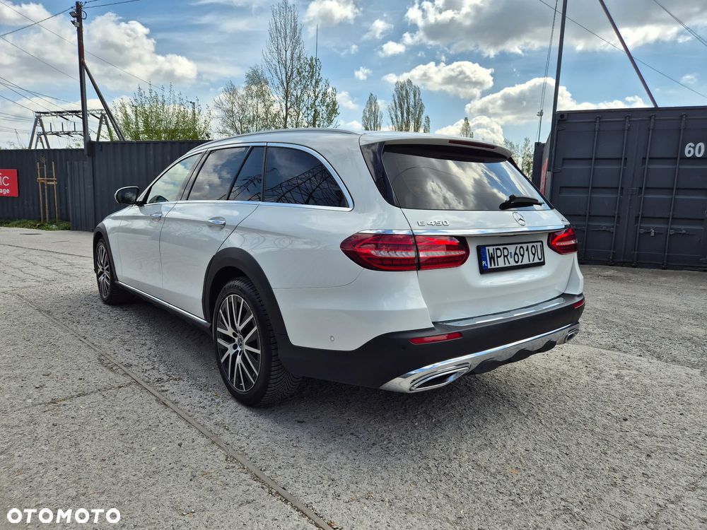Mercedes-Benz Klasa E 450 4-Matic All-Terrain Avantgarde - 4