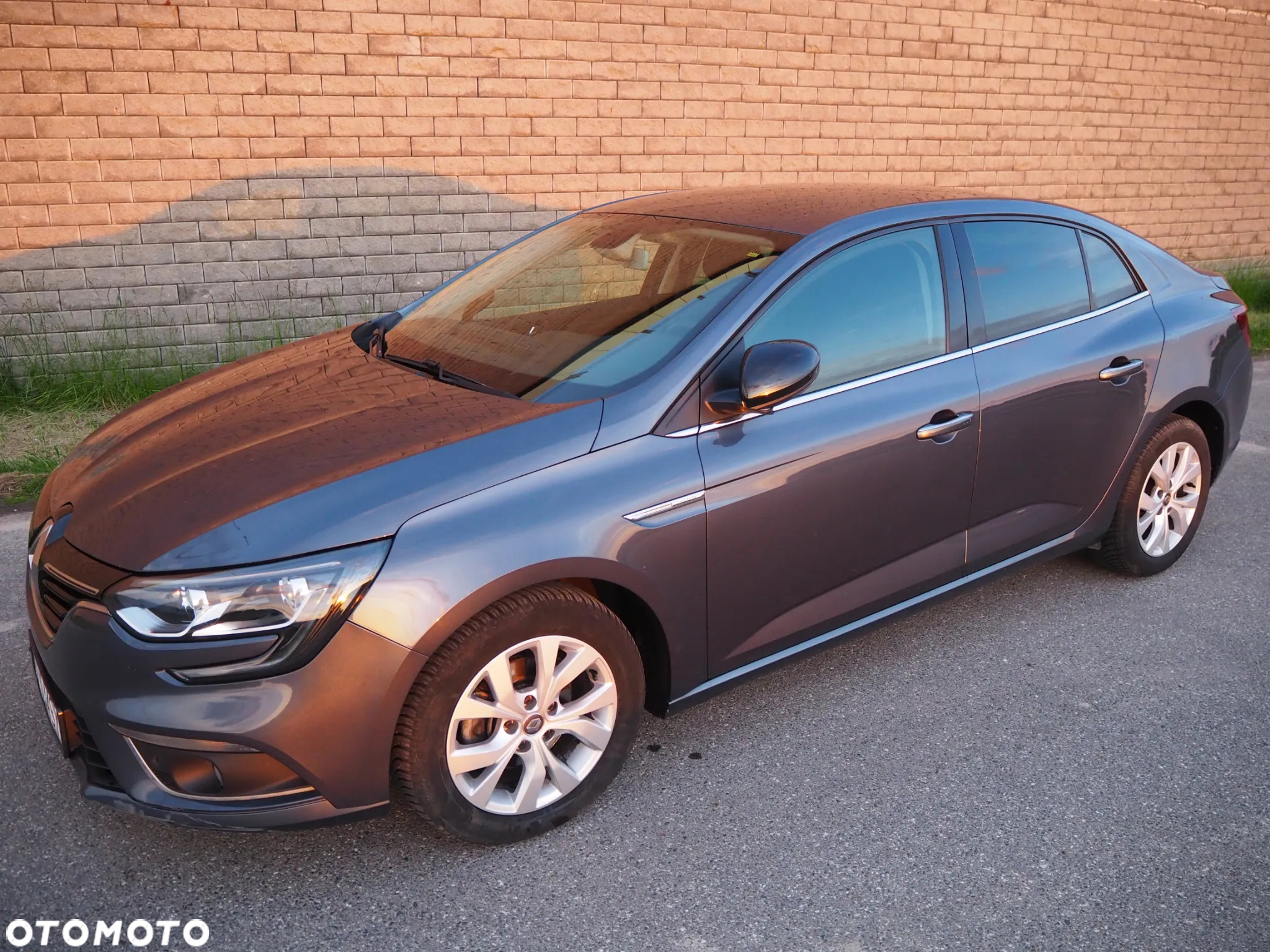 Renault Megane 1.5 Blue dCi Intens EDC - 26