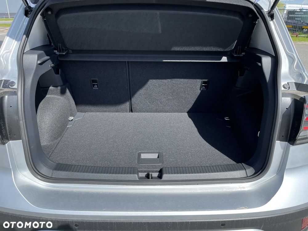 Volkswagen T-Cross 1.0 TSI Style DSG - 17