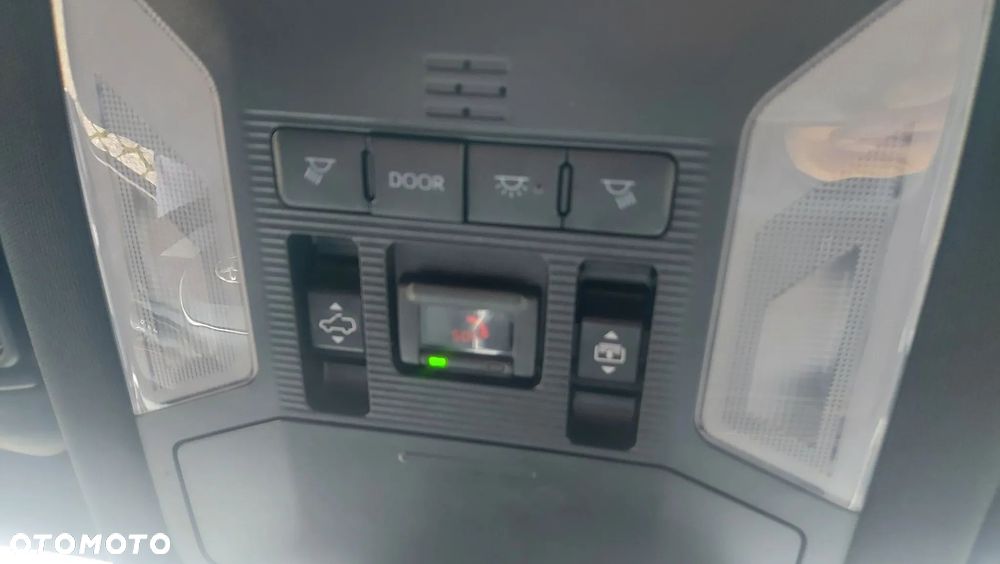 Toyota RAV4 2.5 Plug-In Hybrid Style 4x4 - 19