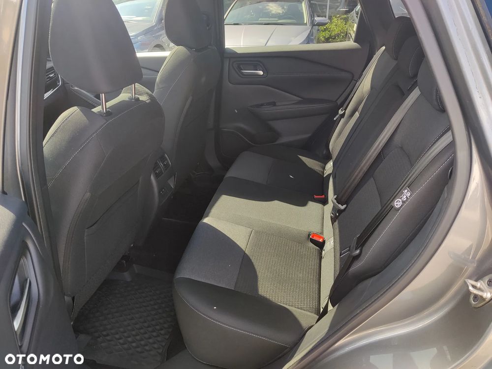 Nissan Qashqai 1.3 DIG-T mHEV N-Connecta Xtronic - 18
