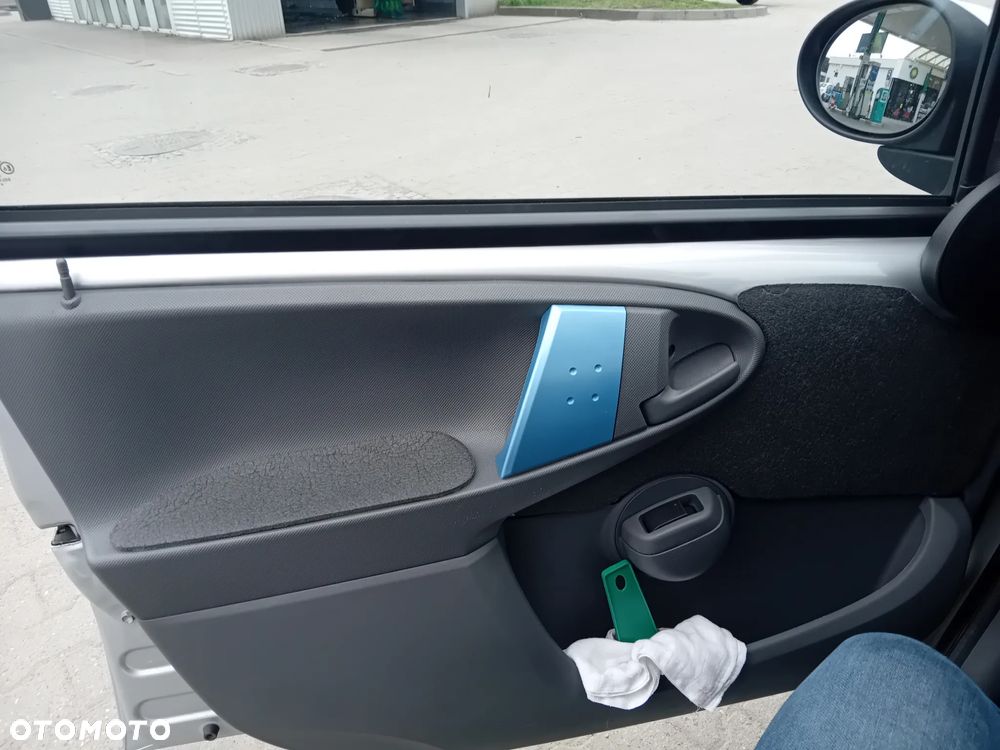 Peugeot 107 1.0 Urban Move Euro5 - 20