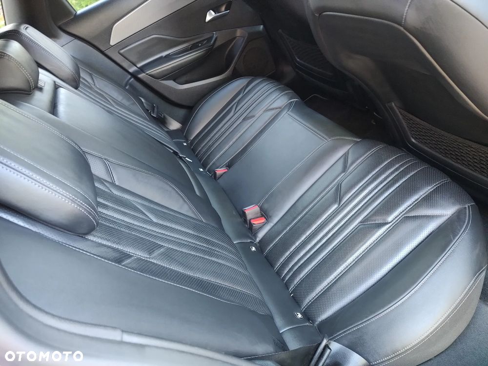 Peugeot 308 1.5 BlueHDi GT S&S EAT8 - 19
