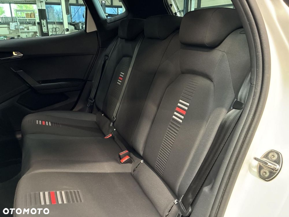 Seat Arona - 16