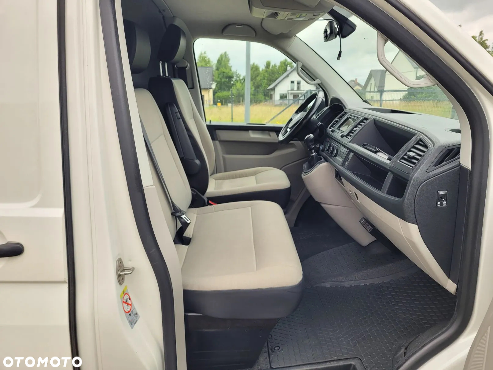 Volkswagen Transporter T6 Długi 150KM 4x4 - 19
