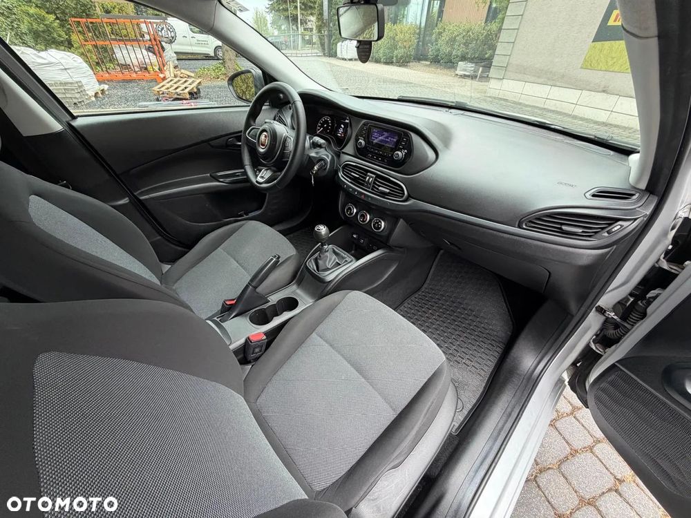 Fiat Tipo 1.4 16v Easy EU6d - 18