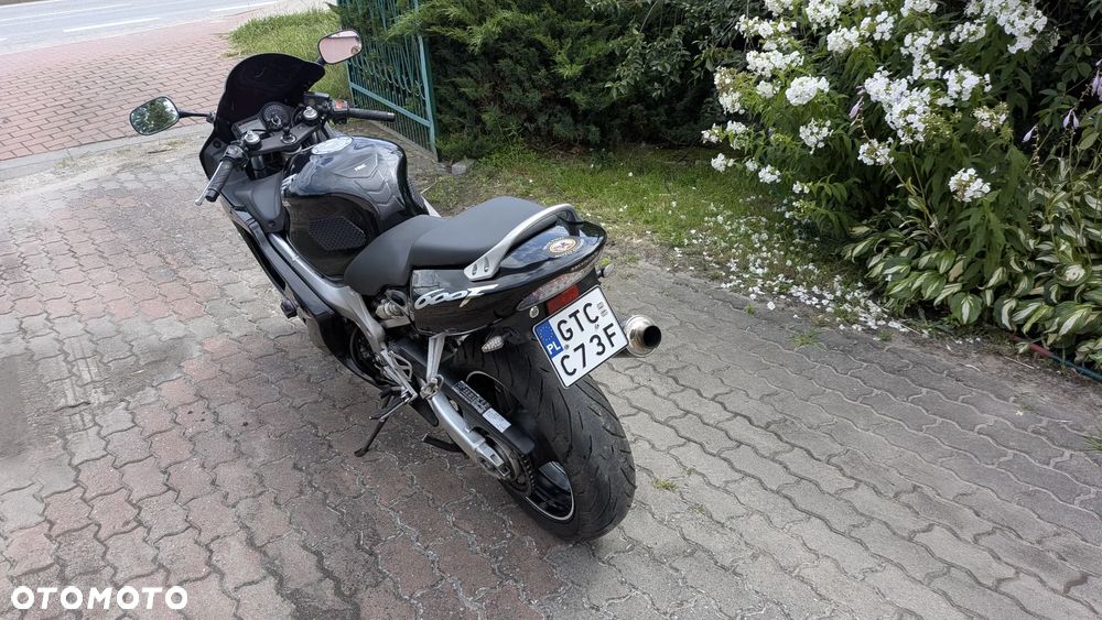 Honda CBR - 24