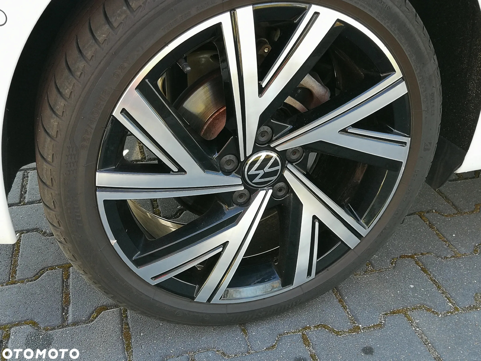 Volkswagen Golf - 14