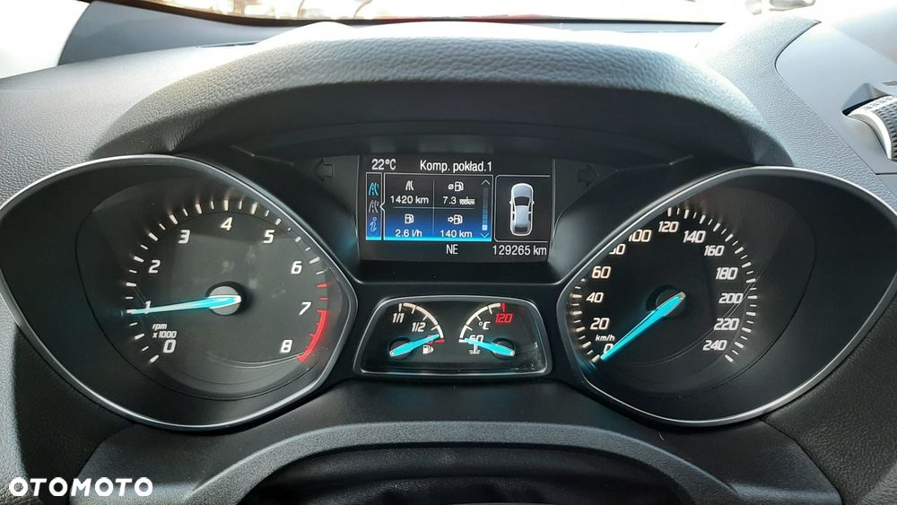 Ford Kuga 1.5 EcoBoost 2x4 Titanium - 7