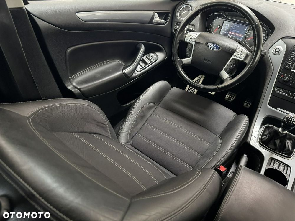 Ford Mondeo 2.0 TDCi Champions Edition - 23