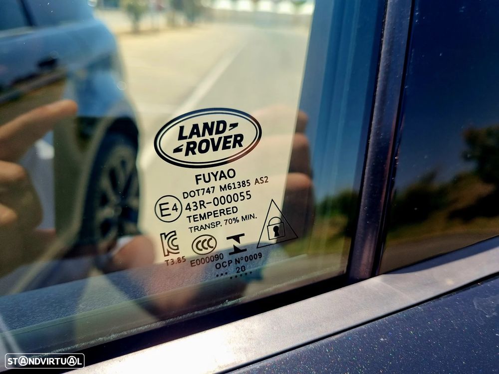 Land Rover Range Rover Evoque P300e R-Dynamic SE - 21