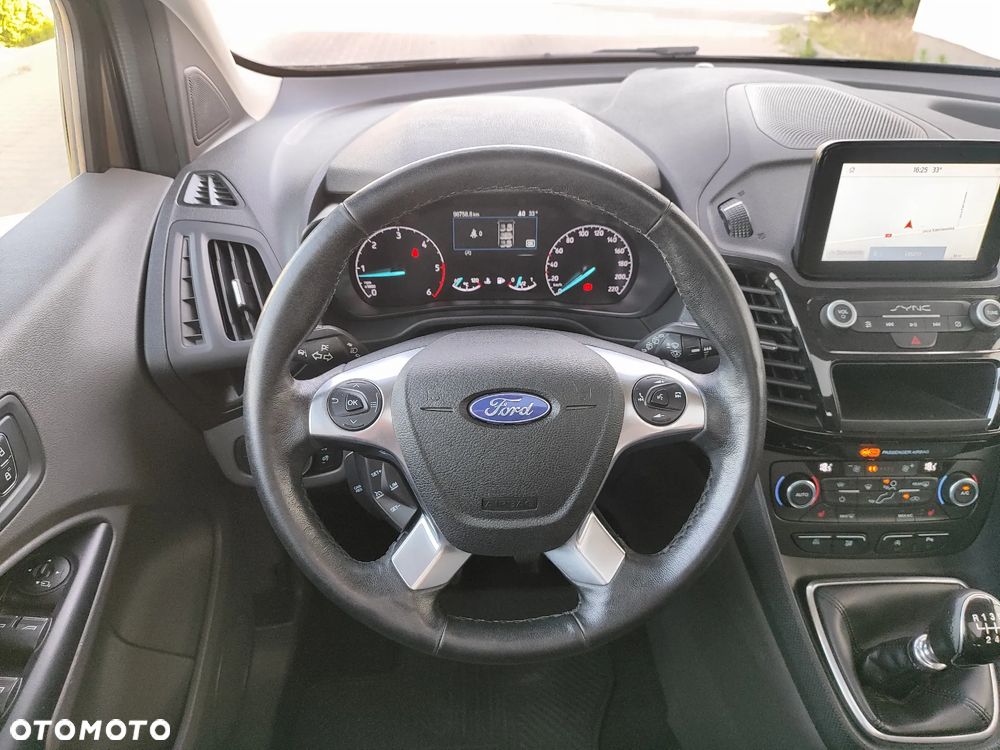 Ford Tourneo Connect Grand 1.5 TDCi Start/Stop Titanium - 11