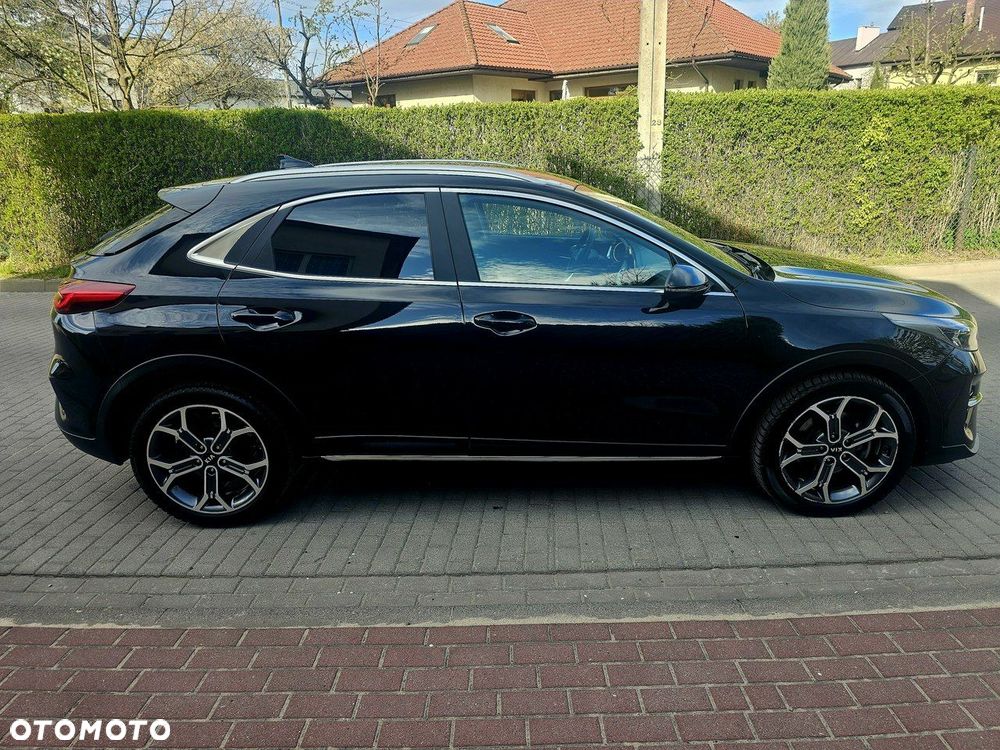 Kia XCeed - 6