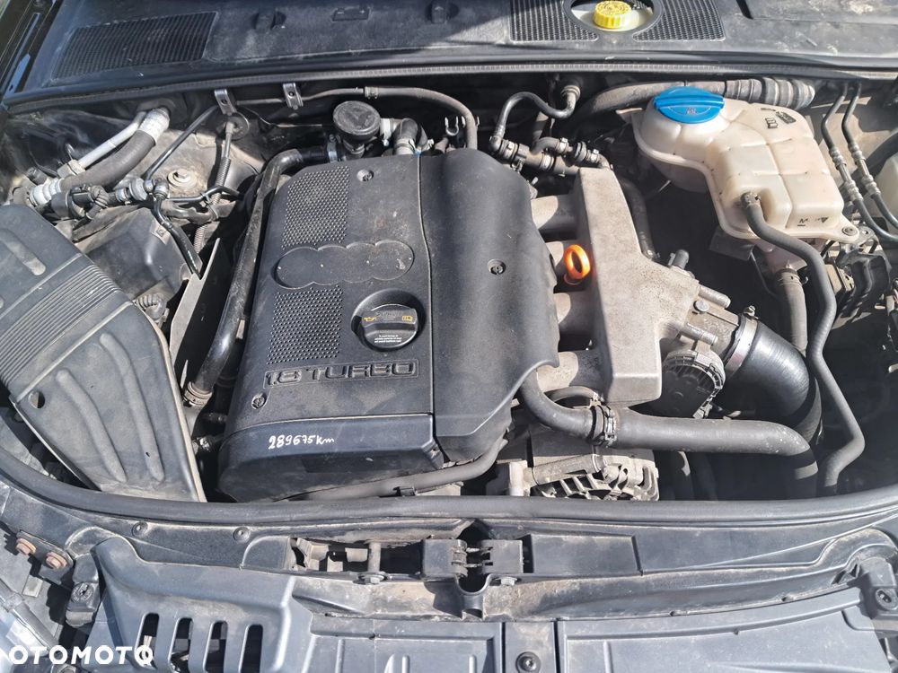 Audi A4 Avant 1.8 T - 12