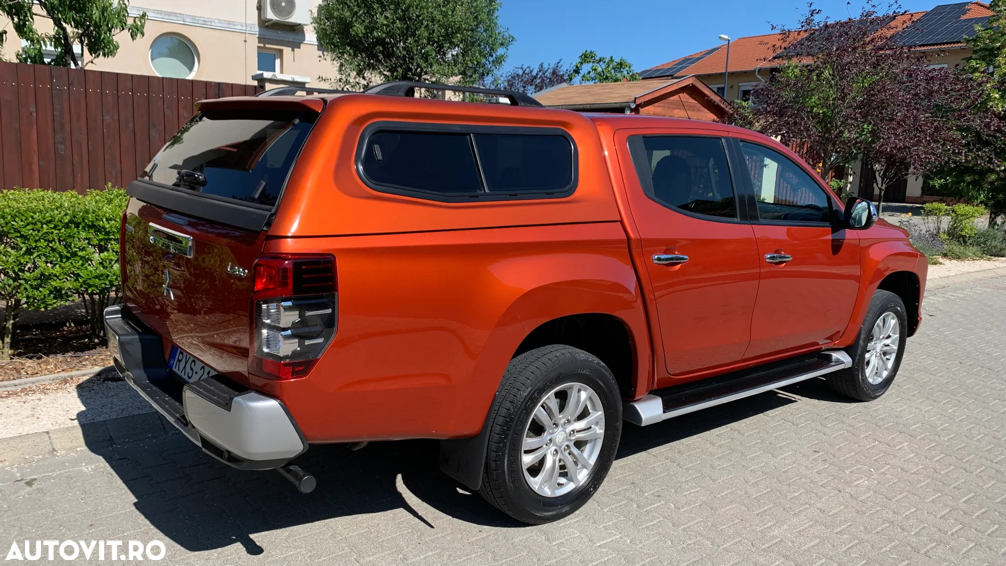 Mitsubishi L200 Double Cab 2.2 DI-D A/T Instyle - 10