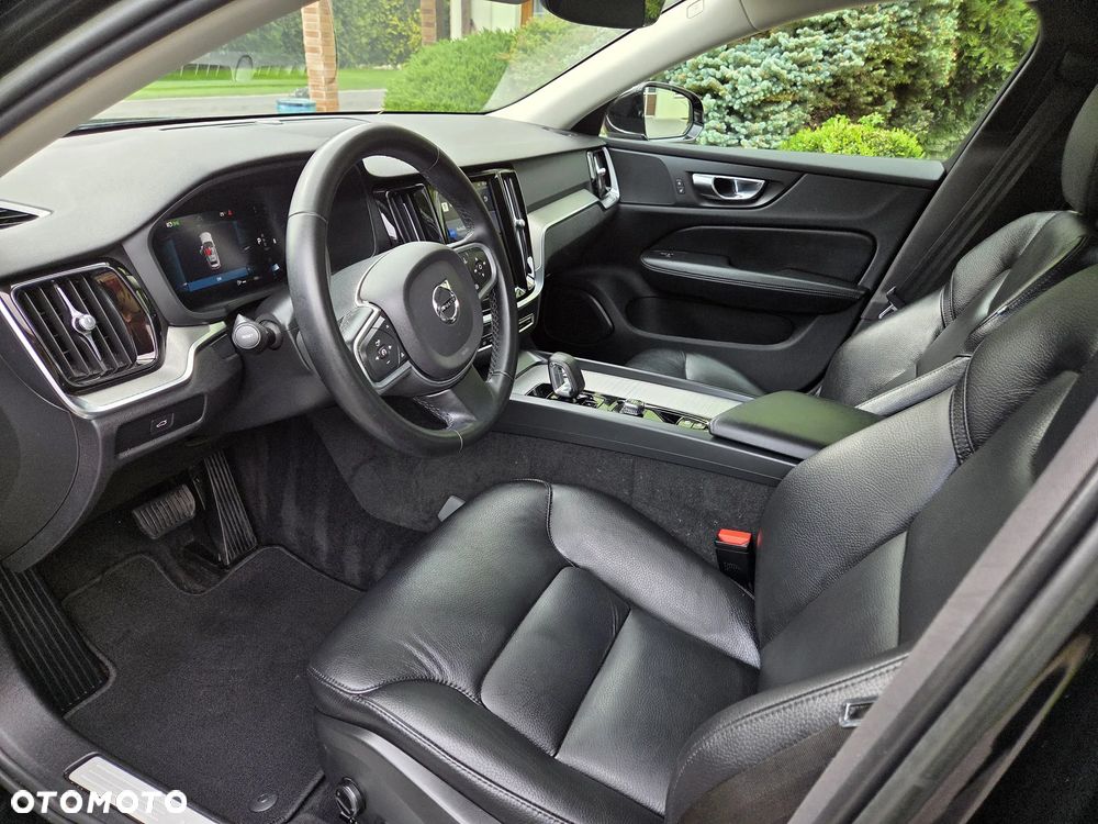 Volvo V60 B3 B Geartronic Momentum Pro - 23