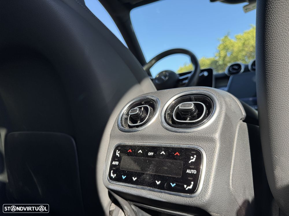 Mercedes-Benz C 300 - 16