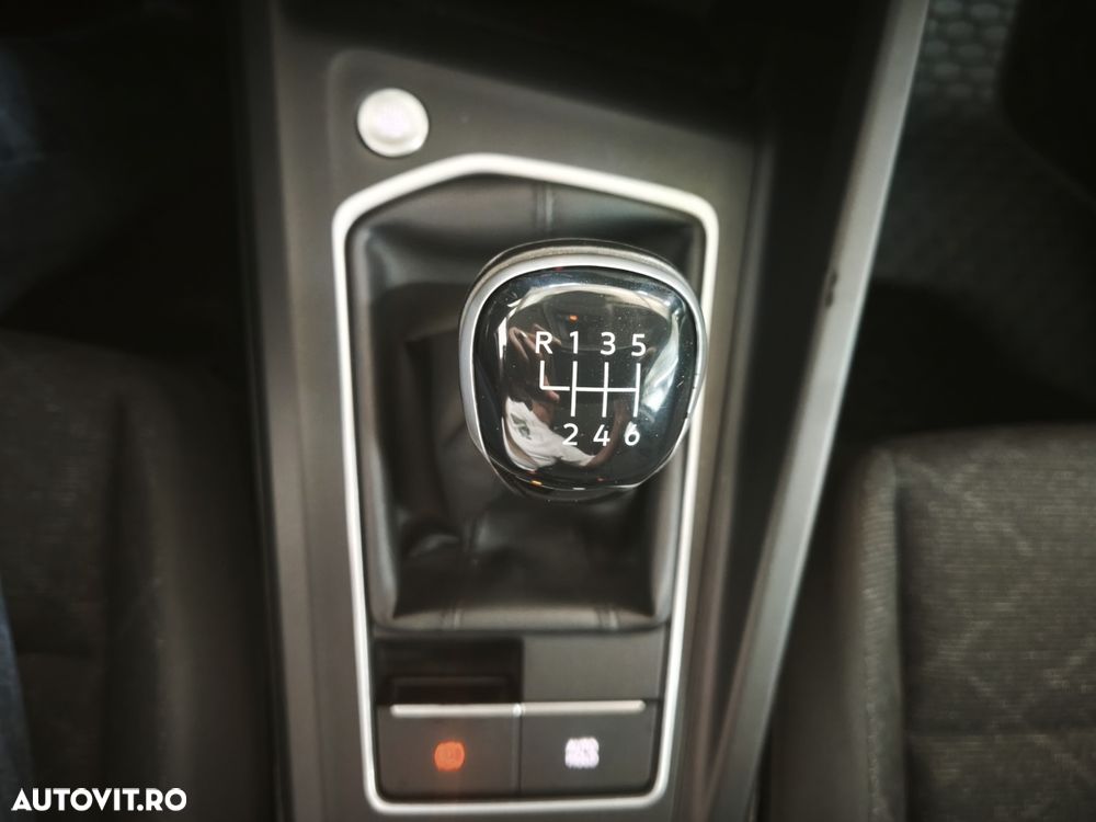 Volkswagen Golf 1.0 TSI Trendline - 22