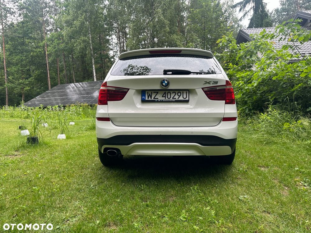 BMW X3 xDrive20d Advantage - 4