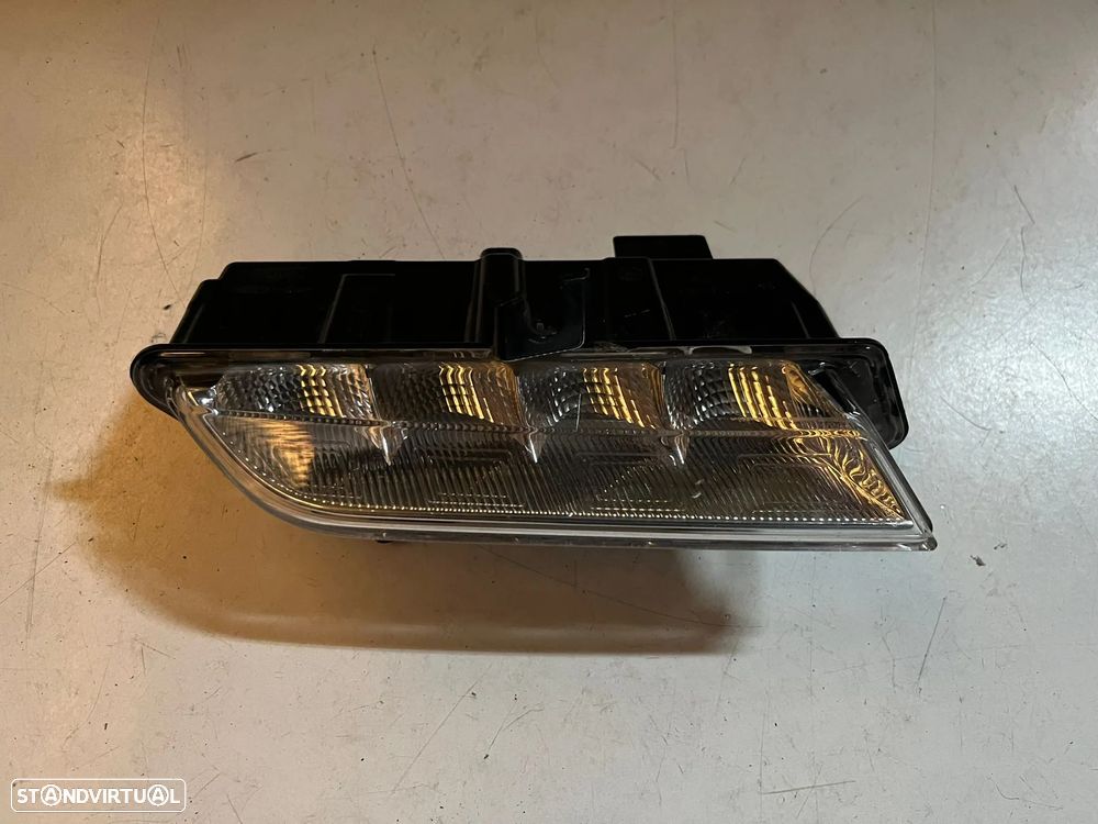 Renault Clio IV 4 - LUZ FAROL DIURNO DIREITO - FF345 - 3