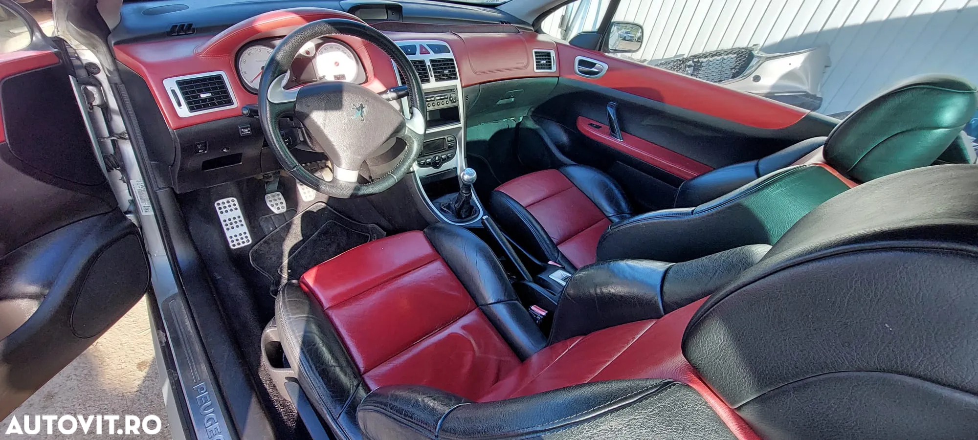 Dezmembrari Peugeot 307 cc 2004 2.0 benzina RFN - 8