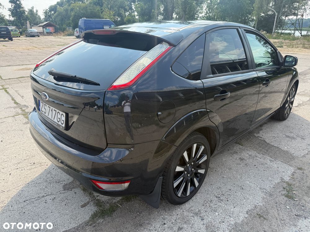 Ford Focus 1.8 FF Trend - 4