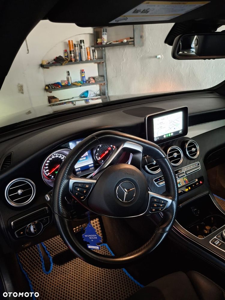 Mercedes-Benz GLC - 10
