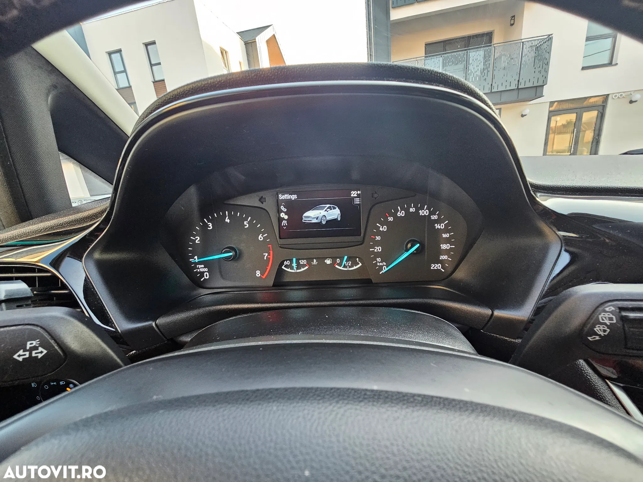 Ford Fiesta 1.0 EcoBoost Titanium - 13