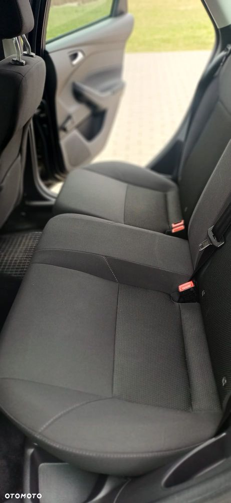 Ford Focus 2.0 TDCi Trend ASS - 11