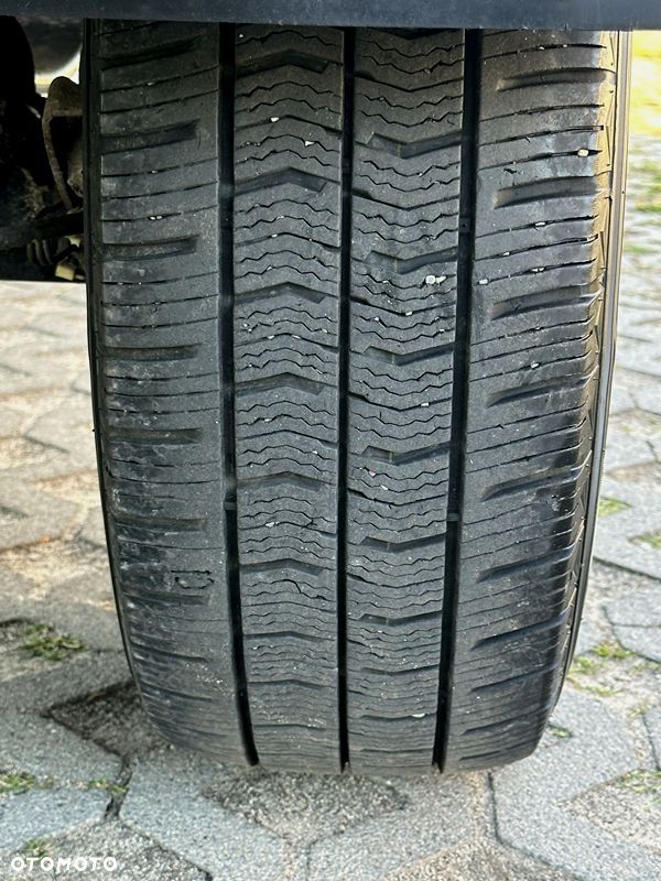 Ford Transit - 23